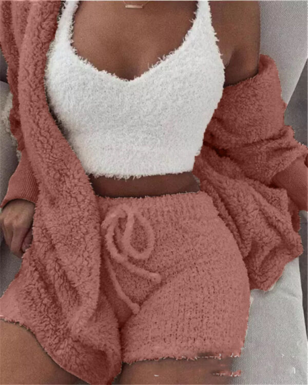 Ultimate Loungewear: 3-Piece Plush Set